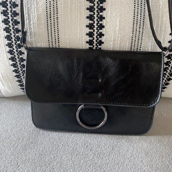 NWOT Small Black Clutch with Removable Strap - Picture 1 of 11